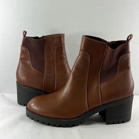 Bella Vita Connery Lug Chelsea Booties Camel Burnished size 10 M - Picture 3 of 8